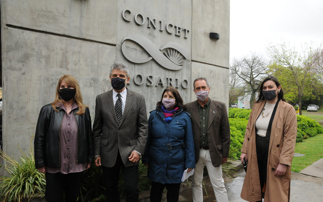 El ministro Daniel Filmus visita el Conicet Rosario